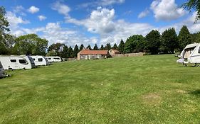Bank Top Camping-North York Moors With Pitches For Caravans, Camper Vans And Tents