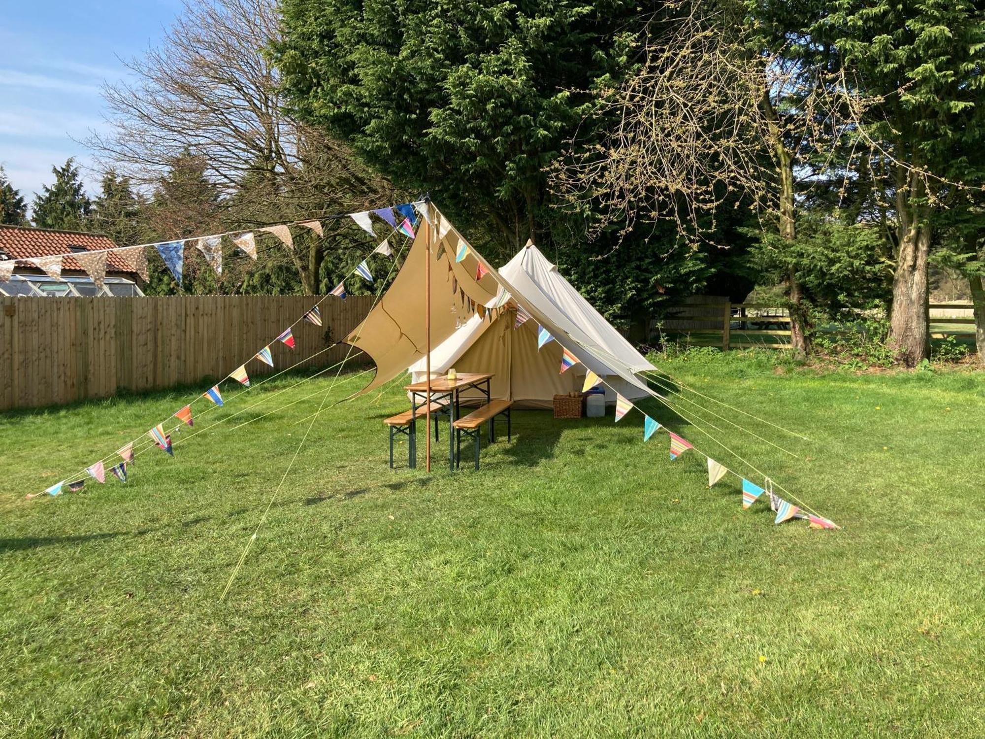 Bank Top Camping-North York Moors With Pitches For Caravans, Camper Vans And Tents Hotel Pickering Exterior photo